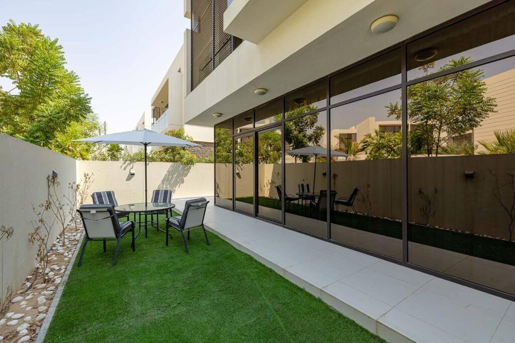 Spacious And Elegant 5Br Plus Maids Room Villa In Damac Dubai Buitenkant foto